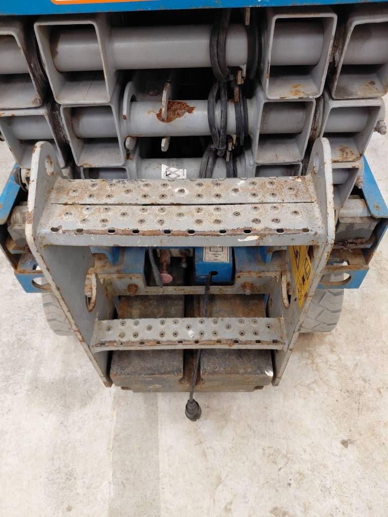 Genie GS 1930 - Scissor Lifts - Construction Equipment - Boels