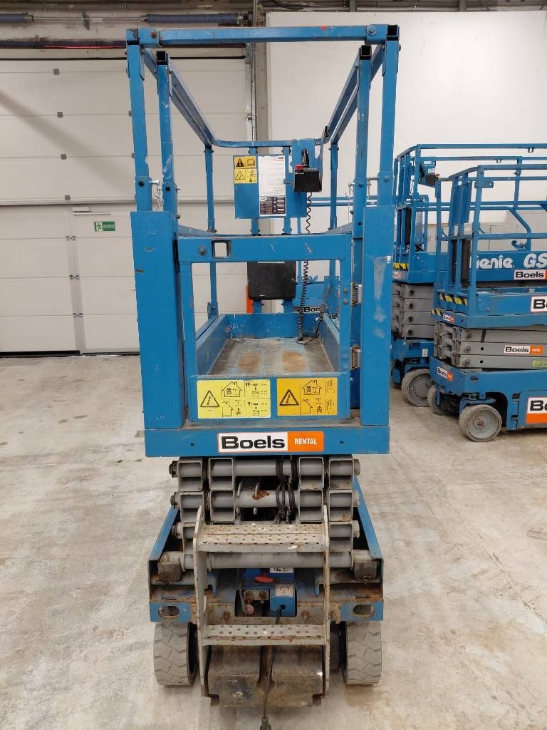 Genie GS 1930 - Scissor Lifts - Construction Equipment - Boels