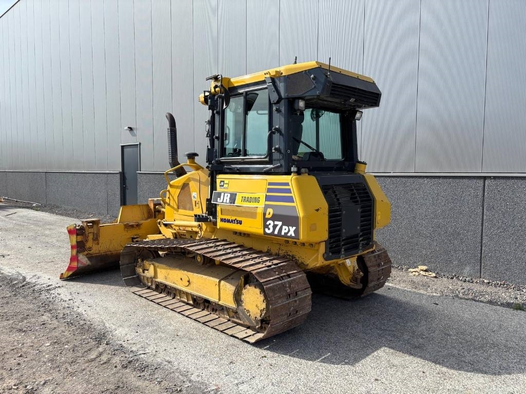 Komatsu D37 PX-23