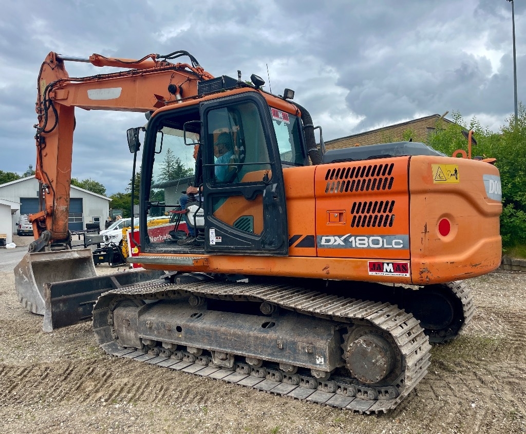Doosan DX 180 LC-3
