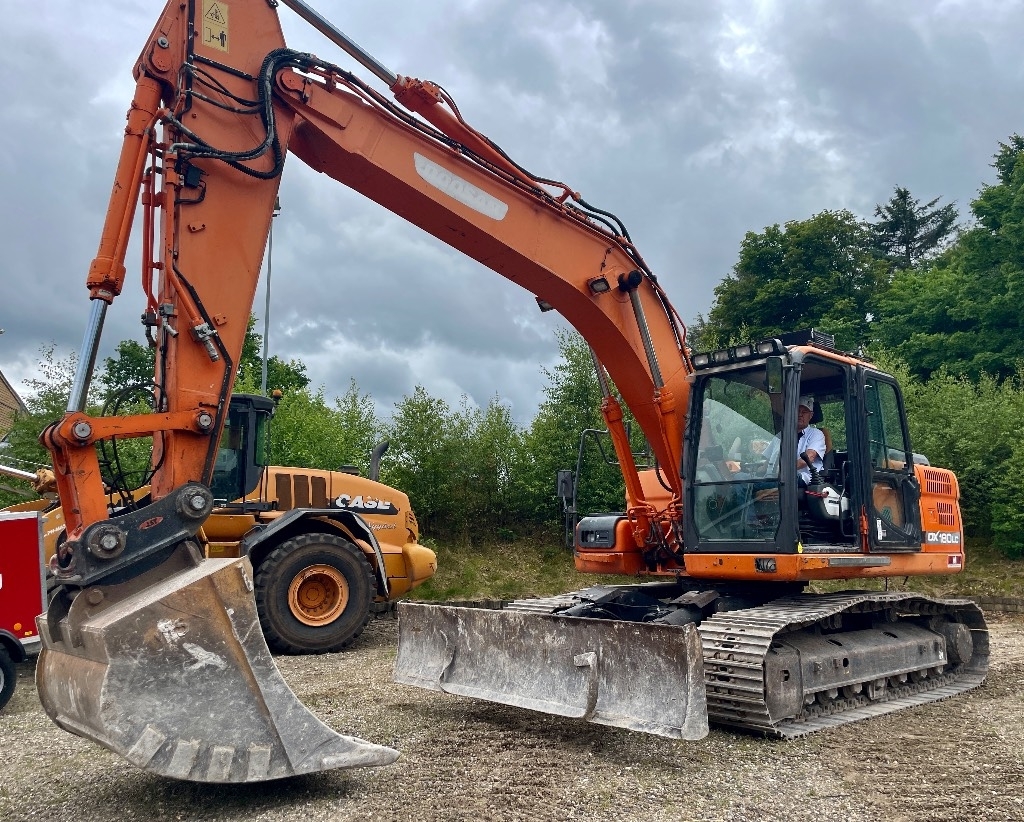 Doosan DX 180 LC-3
