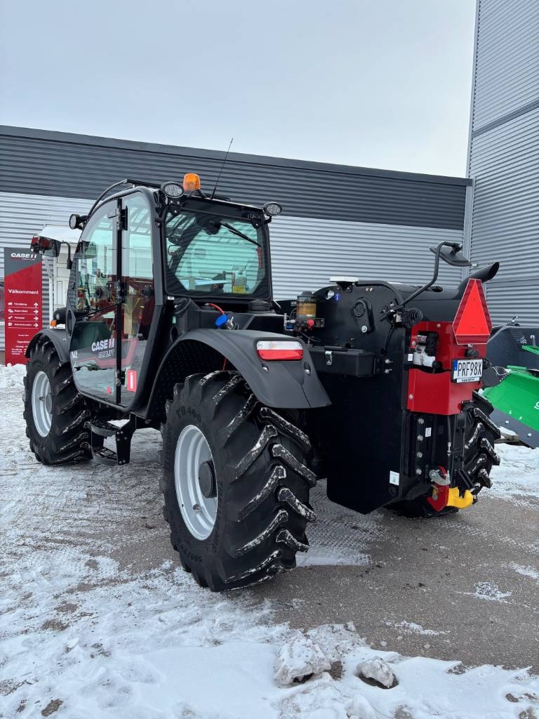 Case IH Farmlift 742 - Teleskoplastare - Entreprenad - Begagnat ...