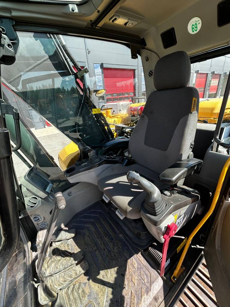 volvo-ec180dl-myyty-sold,a13291e7