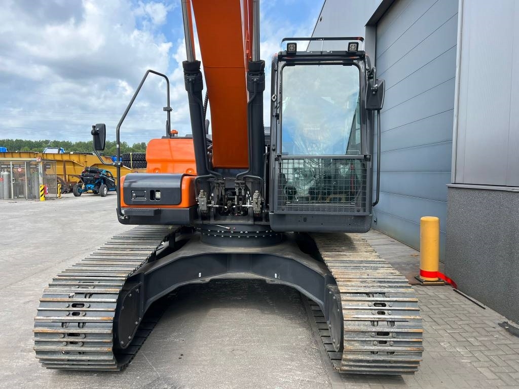 Doosan DX 225 LC-7M