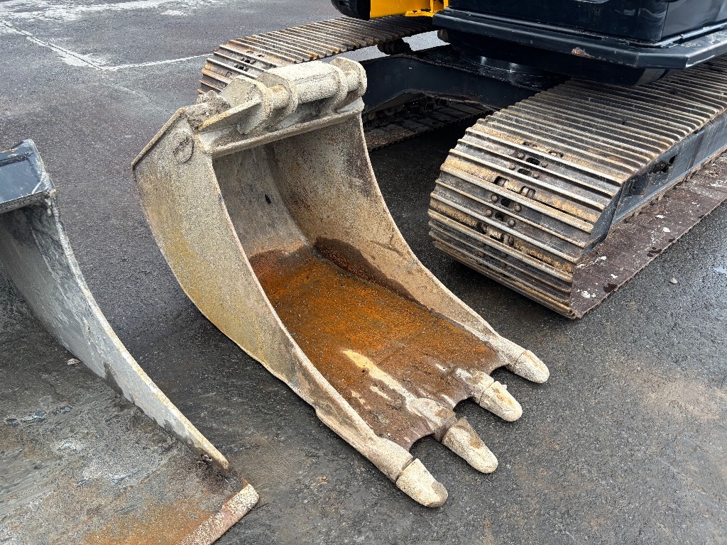 jcb-jz-140-lc-engcon-4-kauhaa,7999c62c