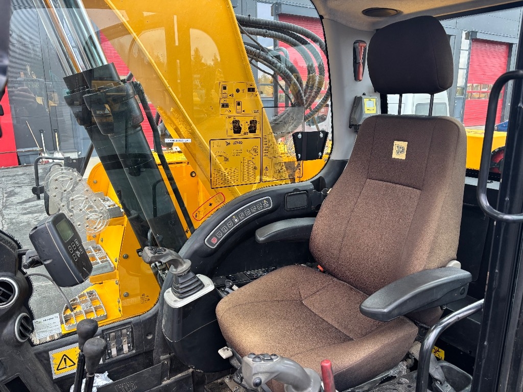 jcb-jz-140-lc-engcon-4-kauhaa,a6b6f308
