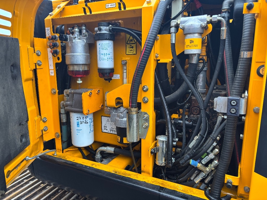 jcb-jz-140-lc-engcon-4-kauhaa,acc9ecb9