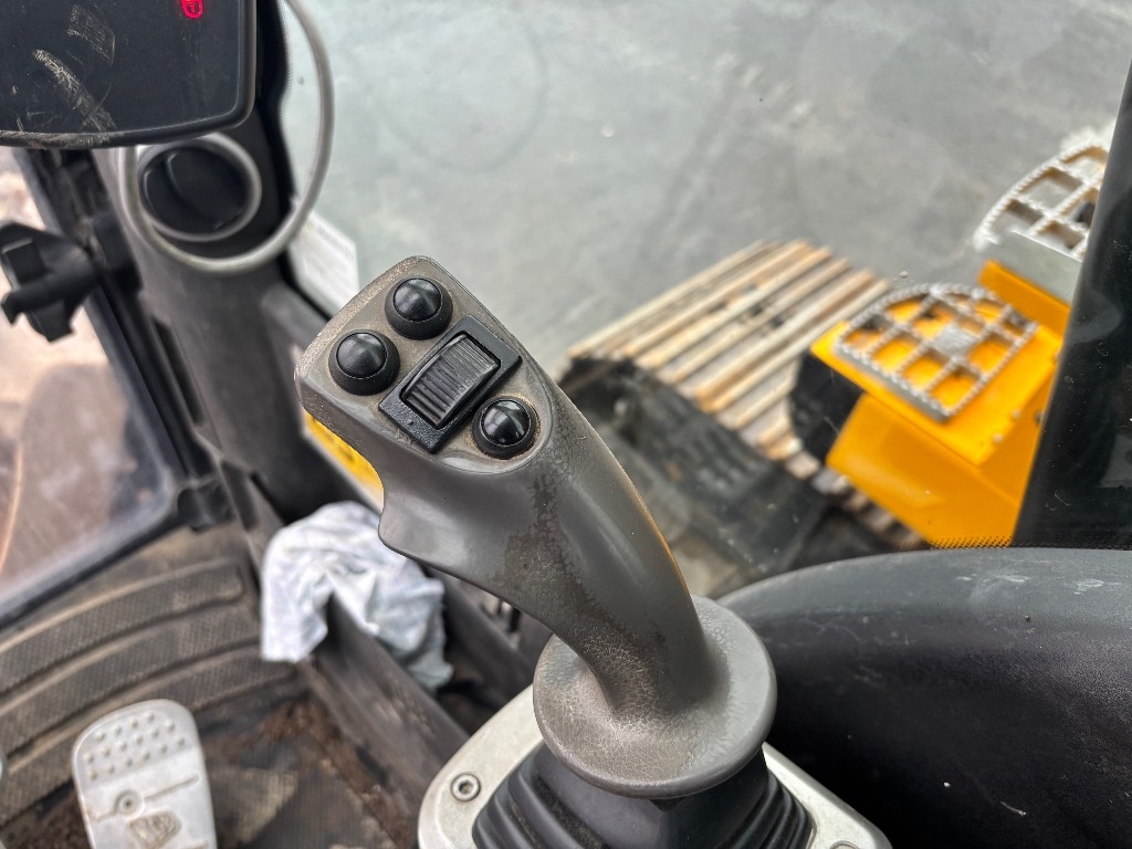 jcb-jz-140-lc-engcon-4-kauhaa,fdd6f643