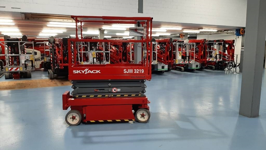 SkyJack SJIII 3219 image