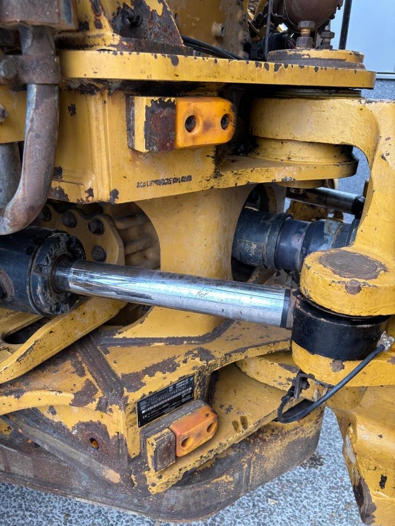 CAT 745 C