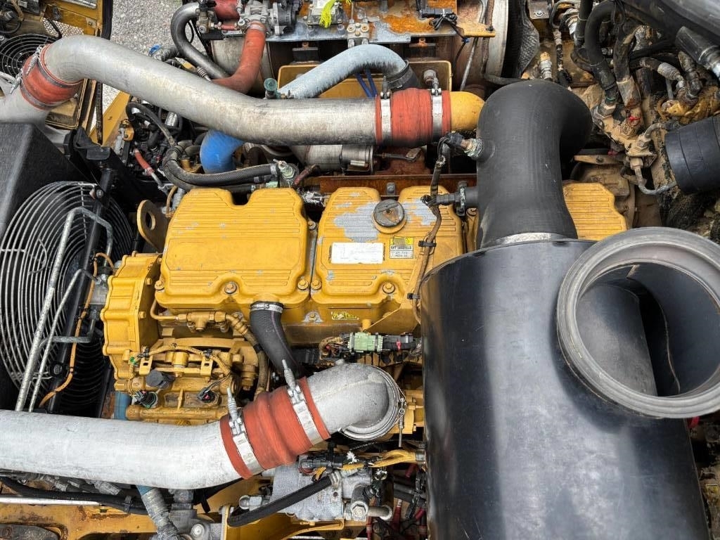 CAT 745 C