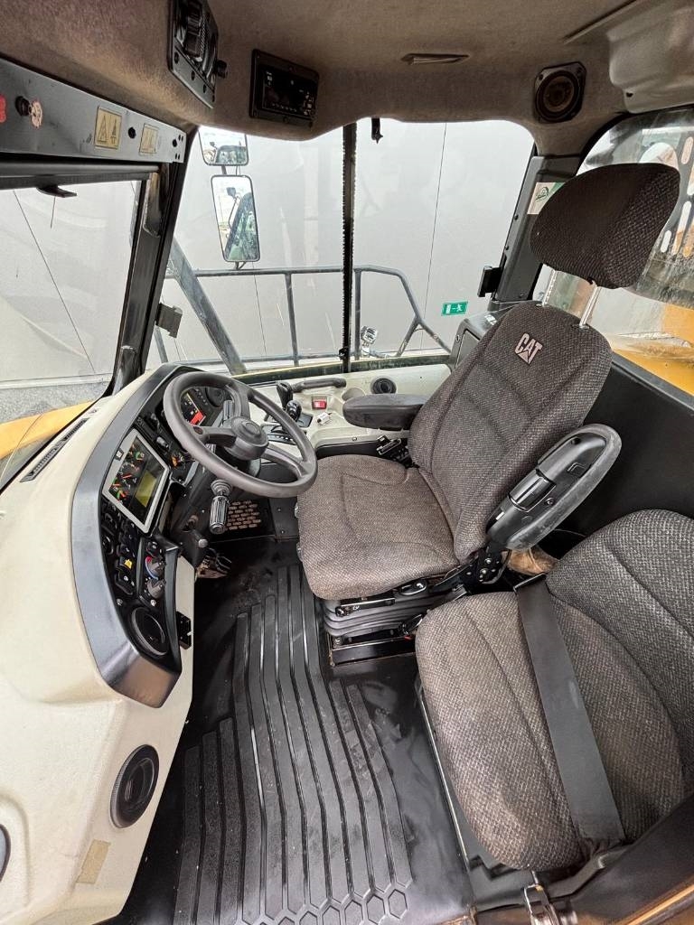 CAT 745 C