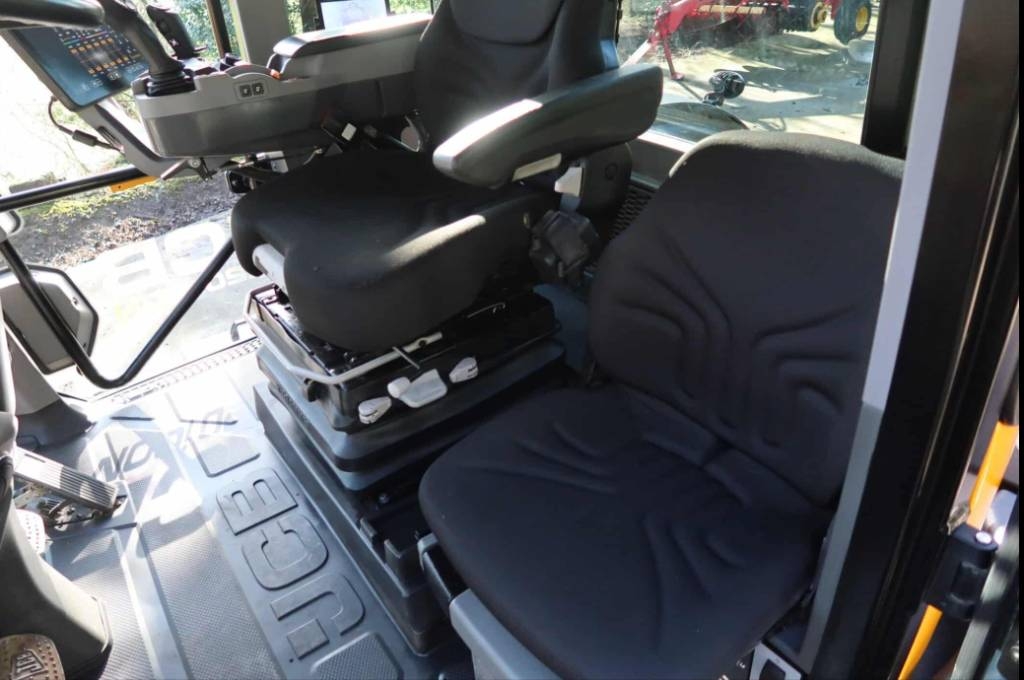 JCB 4220 iCON - thumbnail 18