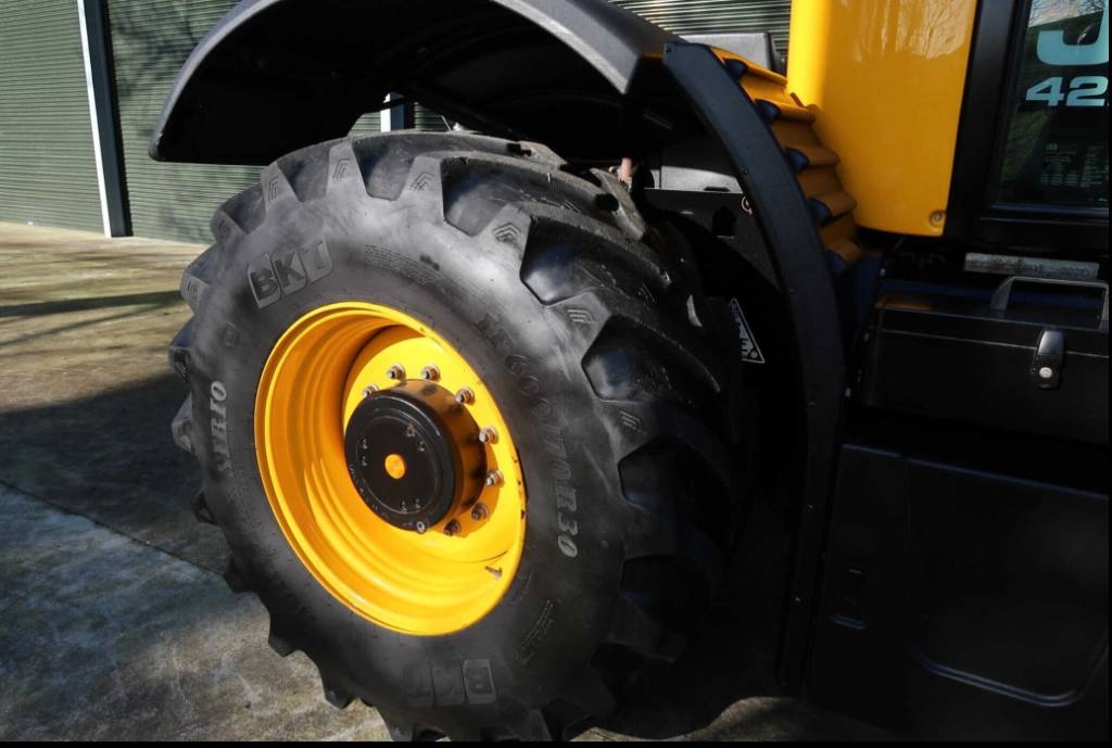 JCB 4220 iCON - thumbnail 8