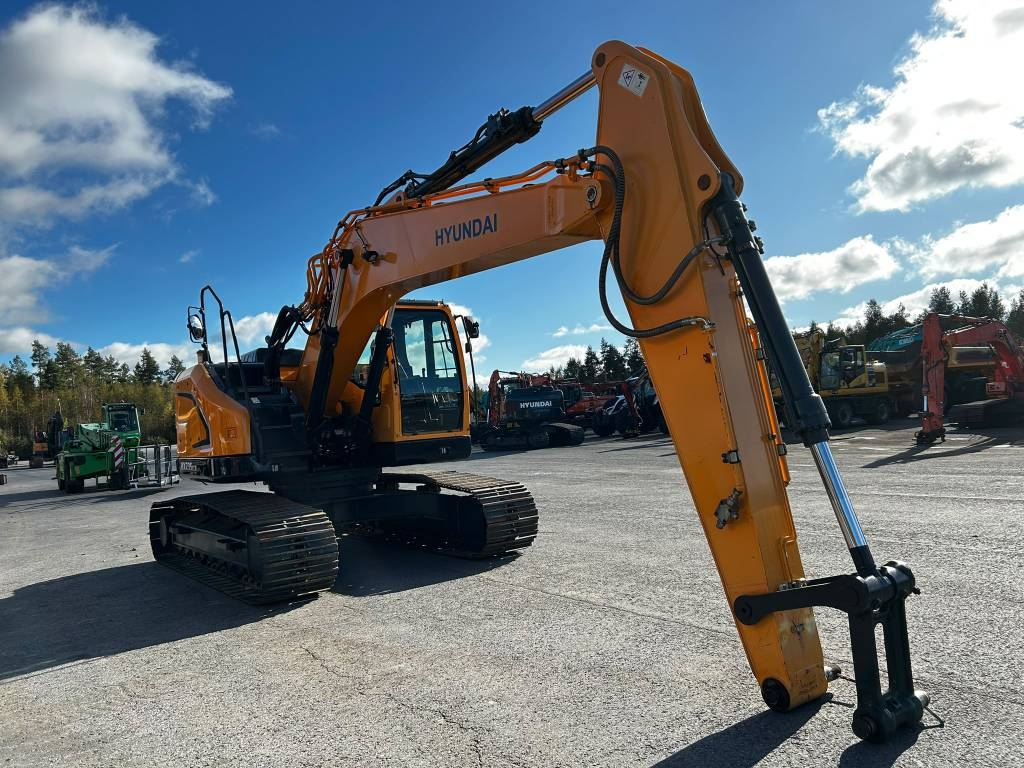 hyundai-hx-235-lcr-kysy-tarjou,58a1e0d1