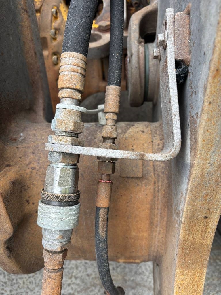 Volvo L 90 H (High tip + New tires)