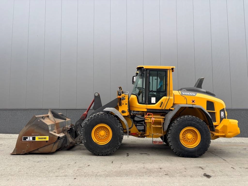 Volvo L 90 H (High tip + New tires)