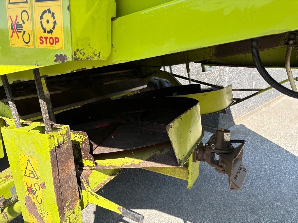 CLAAS Dominator 208 Mega