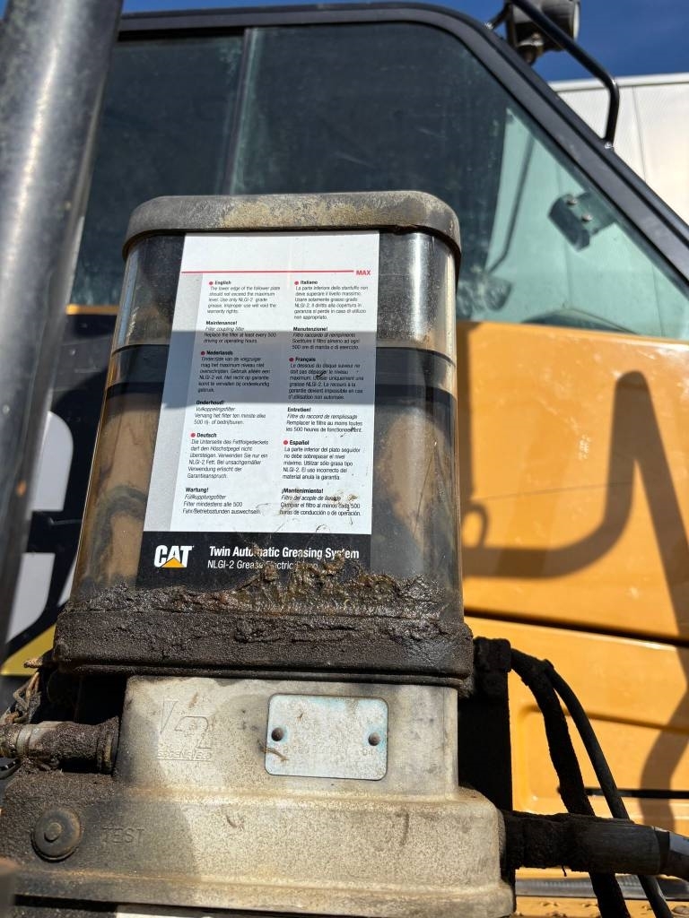 CAT 745 C