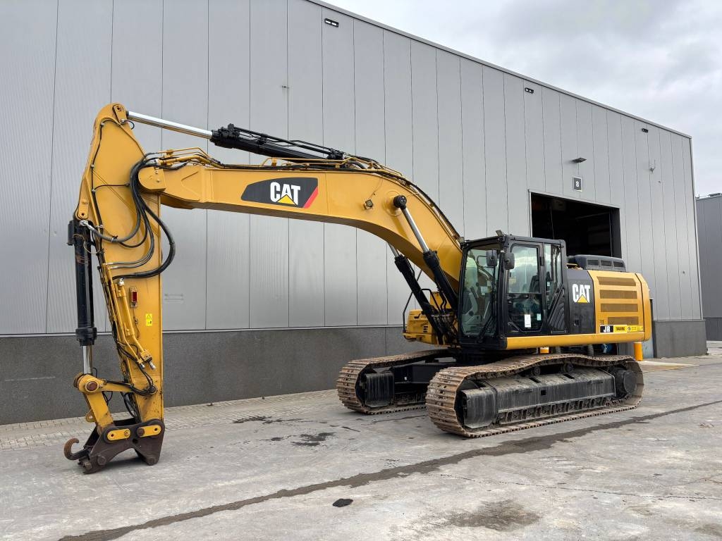 CAT 336F L XE (New Undercarriage)