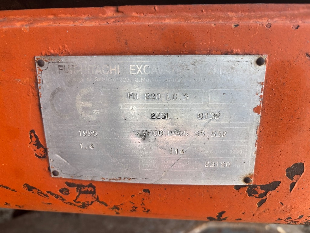 fiat-hitachi-fh-220-lc-kallist,8b768858