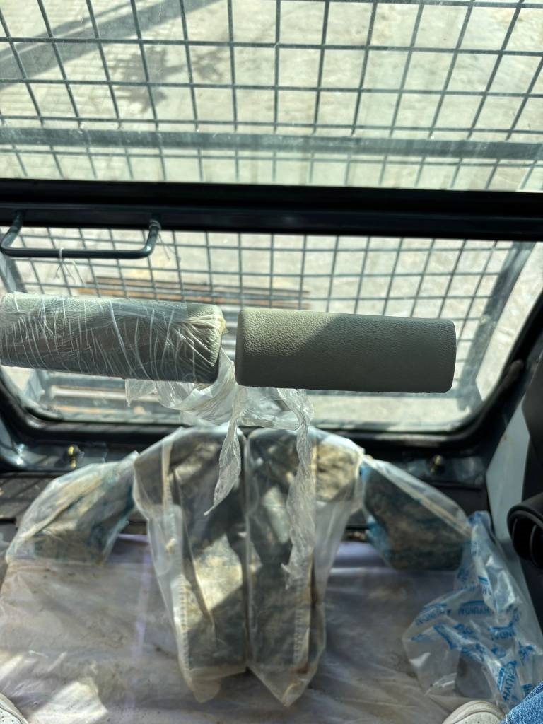 Hyundai R 245 LR (New / Non CE Certified)