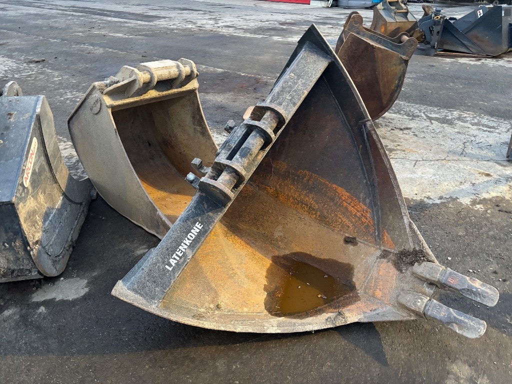 jcb-jz-140-engcon-4-kauhaa-pie,8bfdbac6