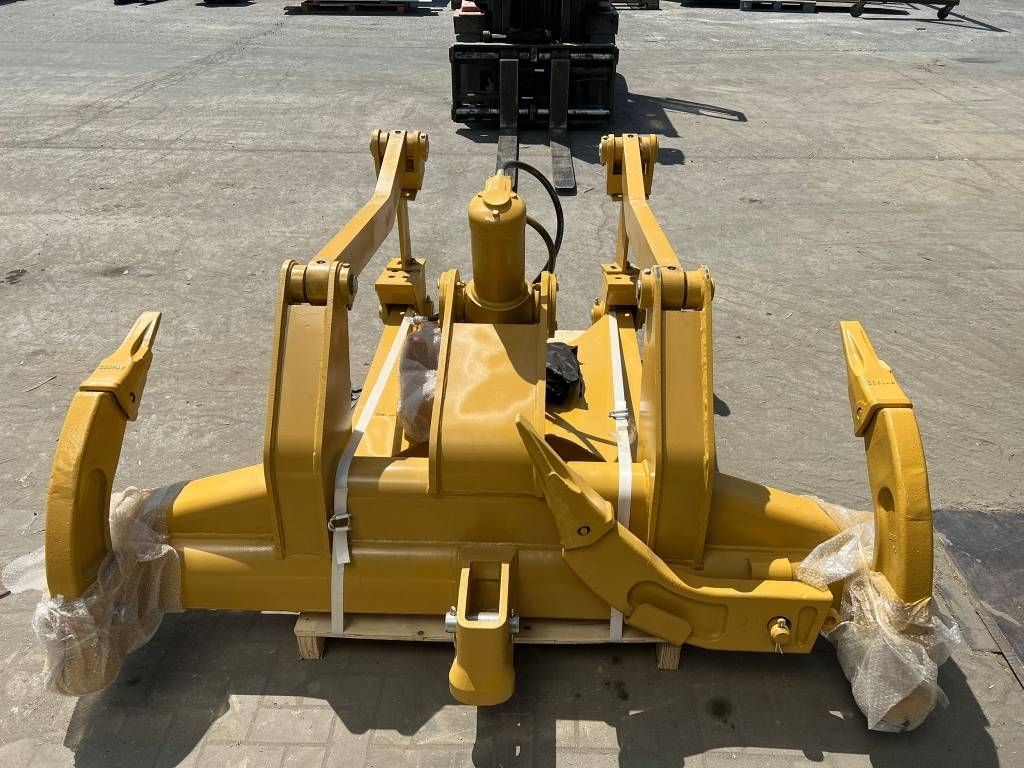 CAT D6T - D6R NEW RIPPER
