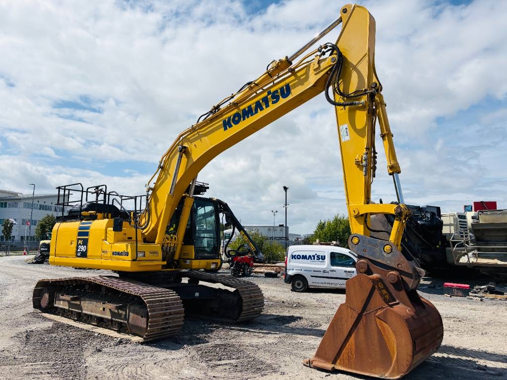Komatsu PC290LC-11