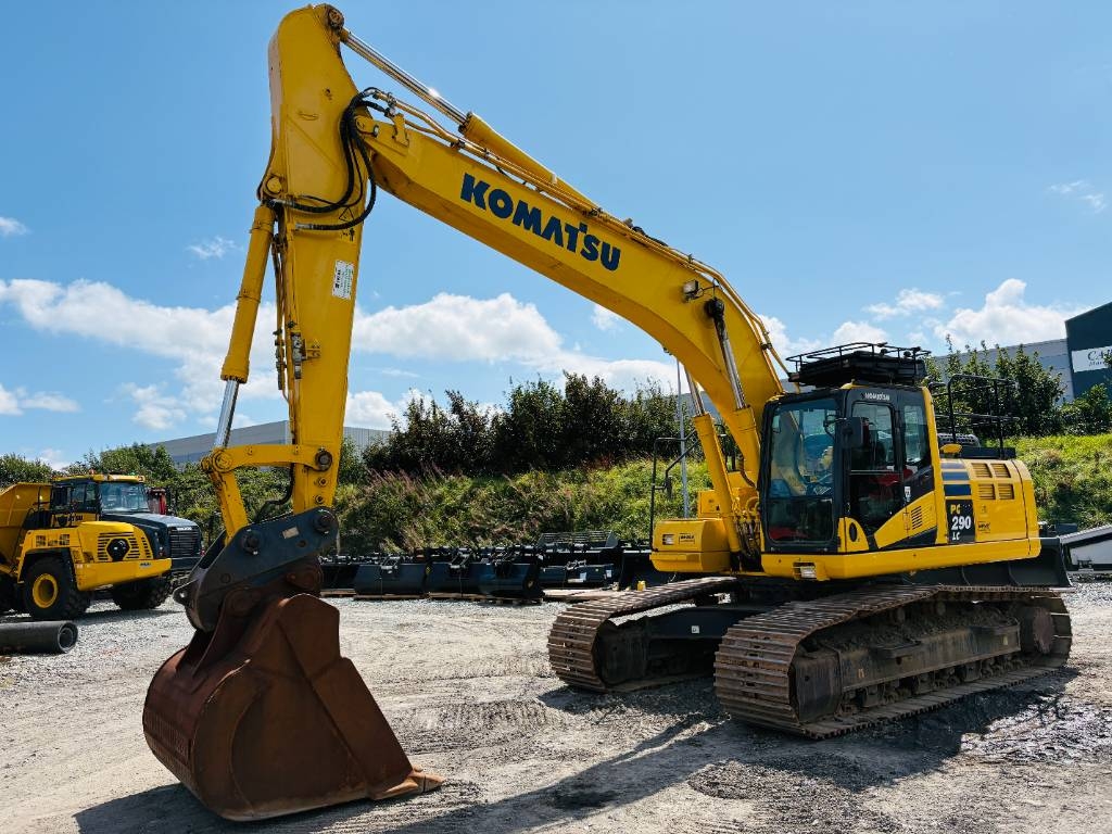 Komatsu PC290LC-11