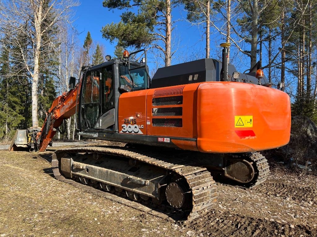 Hitachi ZX 300 LC-6 | Polar Machine Trading