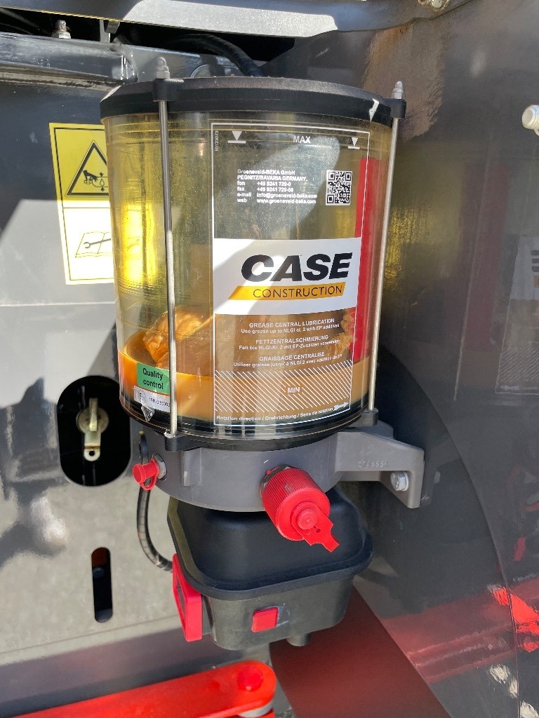 CASE 821 G XR