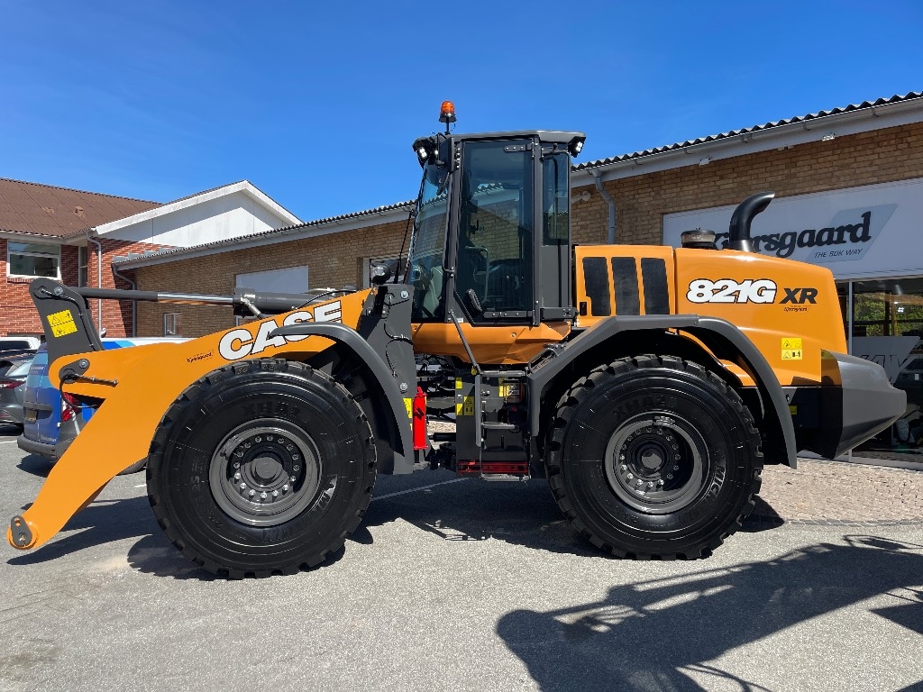 CASE 821 G XR
