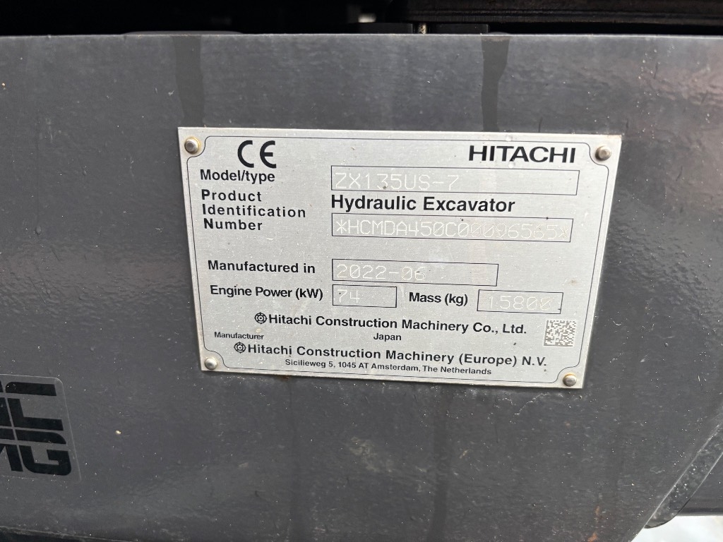 hitachi-zx-135-us-7-rototilt-r,06a8dc6e