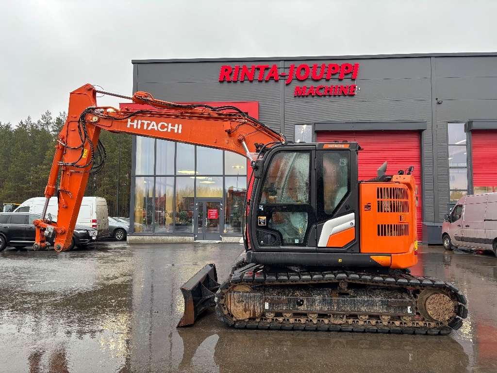 hitachi-zx-135-us-7-rototilt-r,56a3a19a
