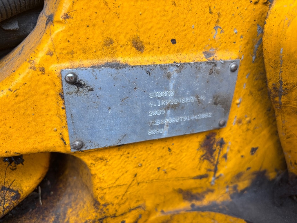 jcb-8080-pyorittaja-2-kauhaa-l,c7ce7999