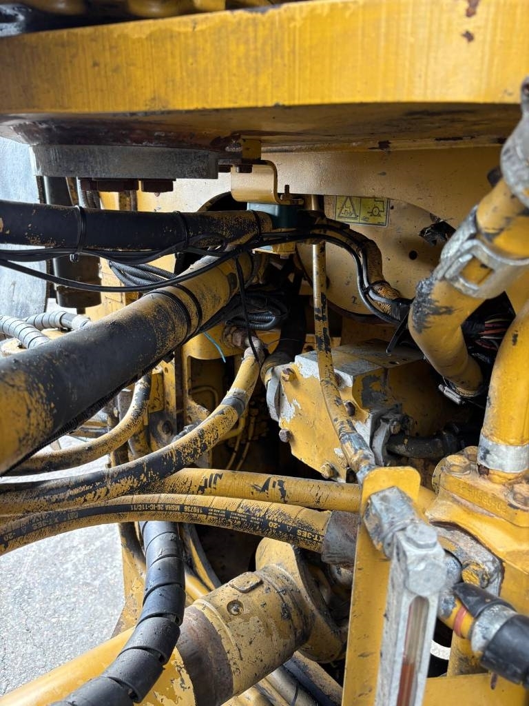 CAT 988 H
