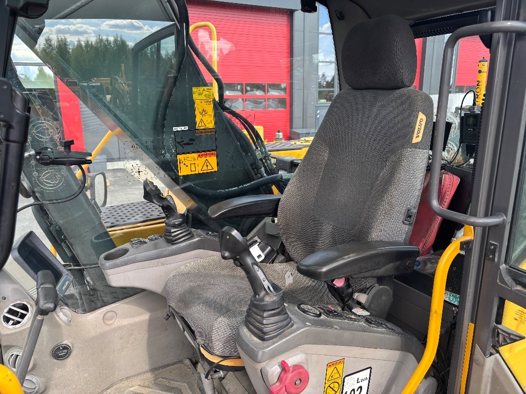volvo-ec-210-cl-engcon-kauha-r,40a9f34d
