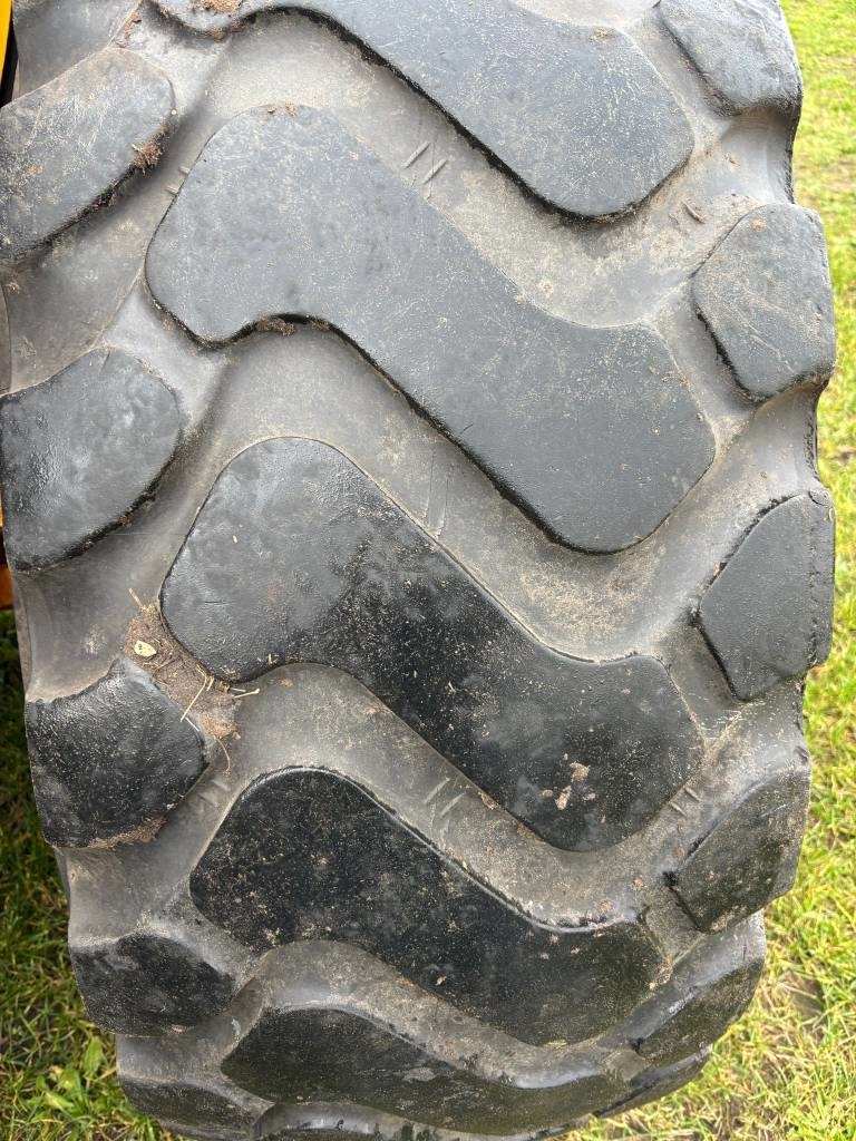 Volvo L 90 H (On Transport)