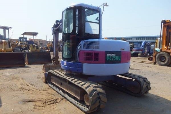 Komatsu nissan knwf 12t