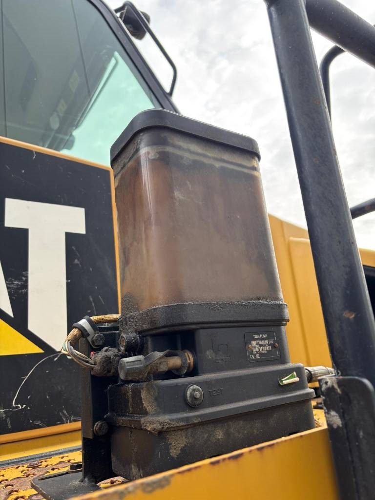 CAT 745 C