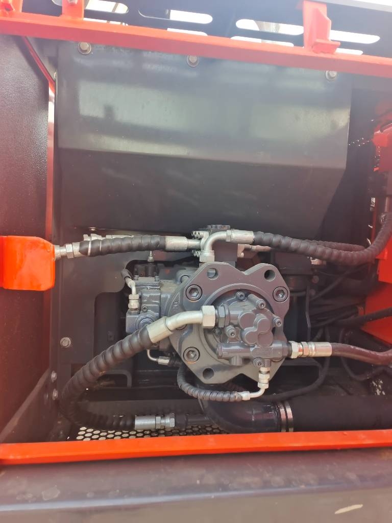 2024 Doosan DX225LC-9C-49009671