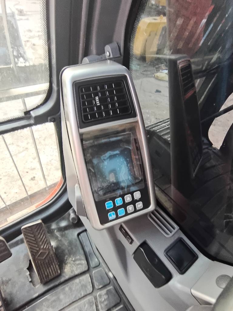 2024 Doosan DX225LC-9C-49009667