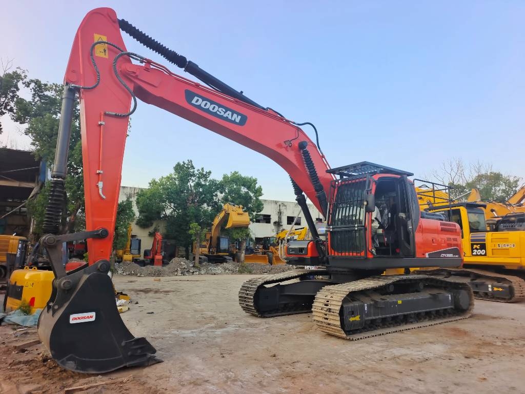 2024 Doosan DX225LC-9C-49009679