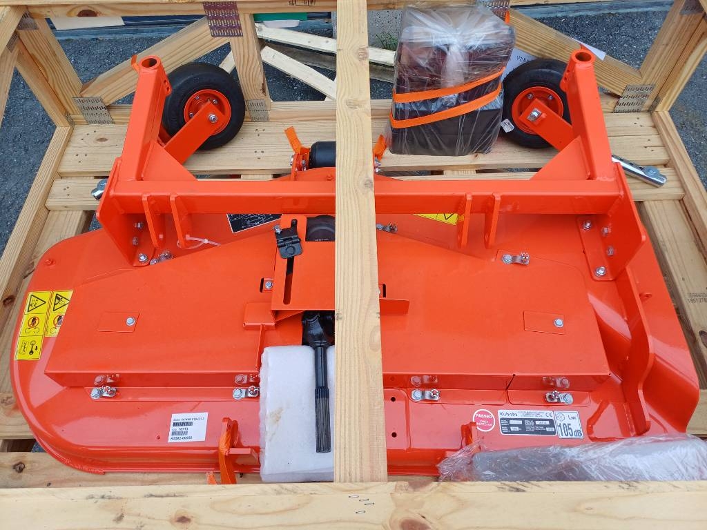 Kubota F1900