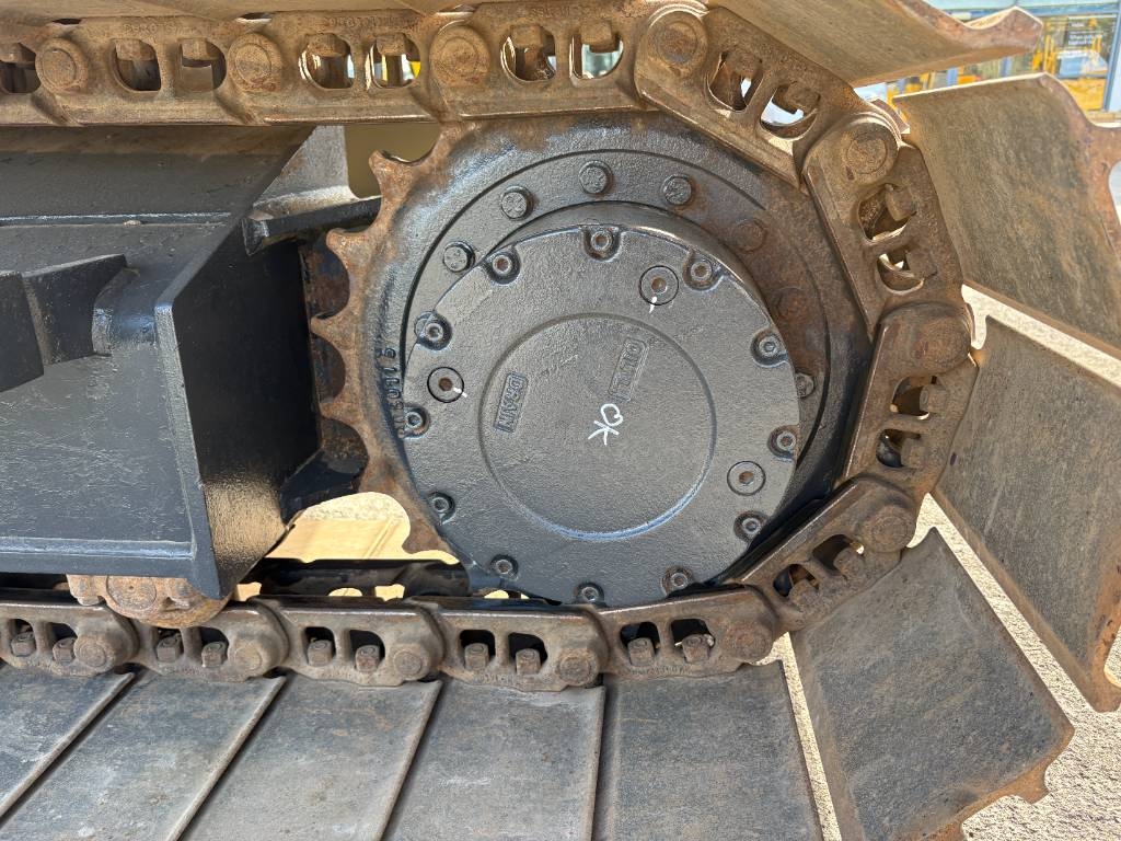 Komatsu PC138US-11