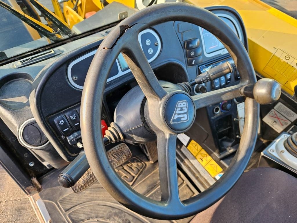 JCB 531-70 Agri Super - thumbnail 8