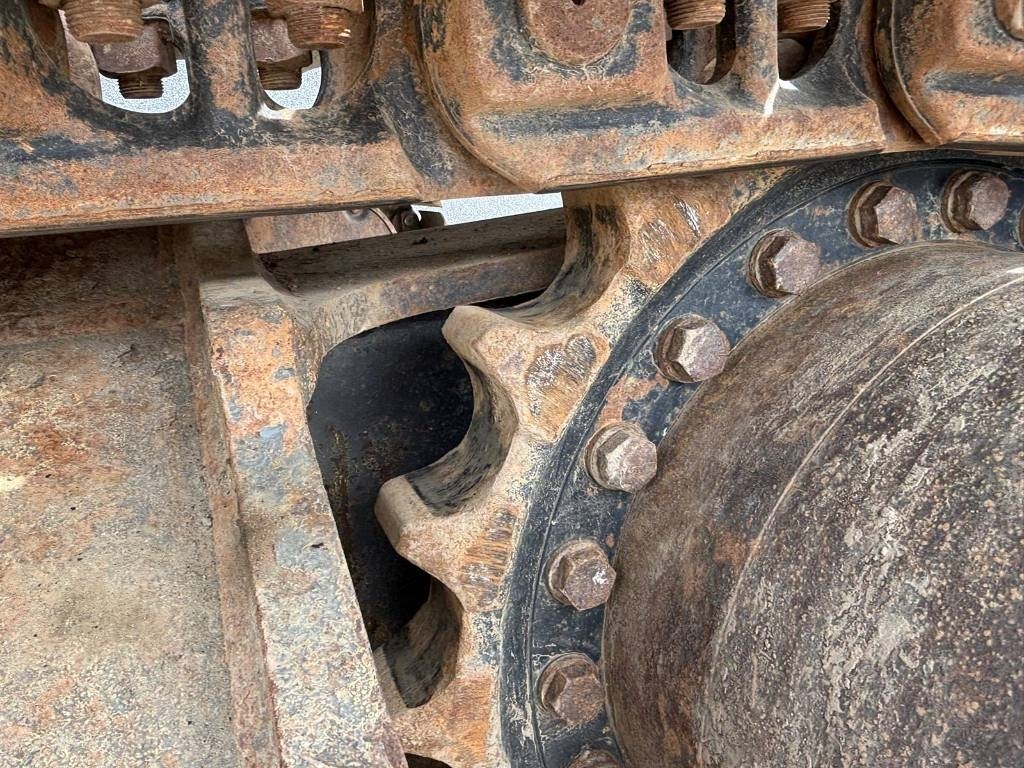 Volvo EC 220 EL (new undercarriage)