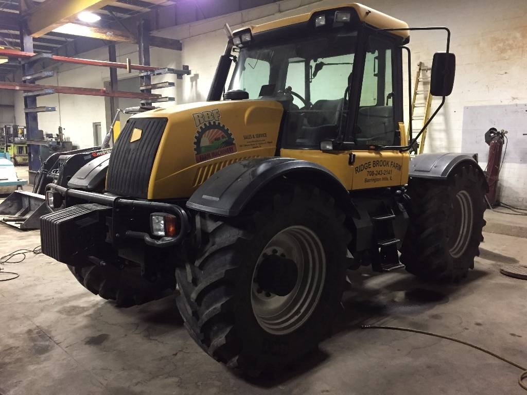 JCB Fastrac 3185 for sale Richmond, IL Price 42,000, Year 2000