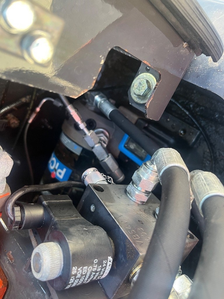 hitachi-zx-85-us-engcon-pihdit,7c86d7e5